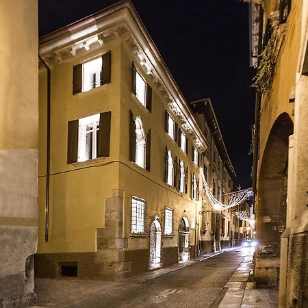 Residenza Palazzo Brenzoni Apartment Verona Ngoại thất bức ảnh