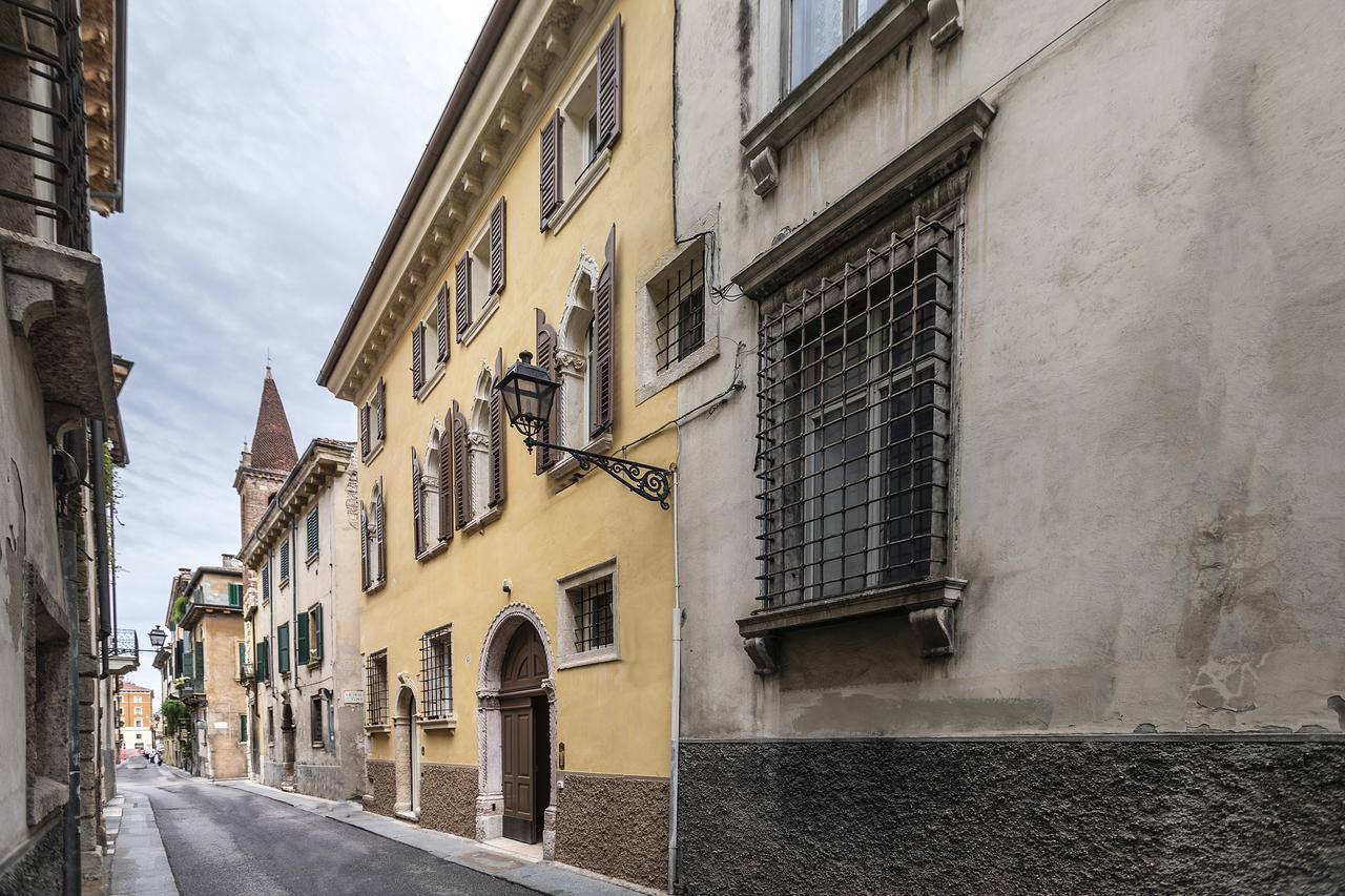 Residenza Palazzo Brenzoni Apartment Verona Ngoại thất bức ảnh